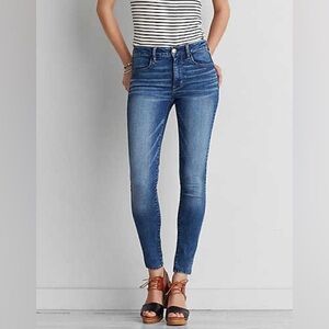 American Eagle Women’s Hi-Rise Jeggings Medium Wash